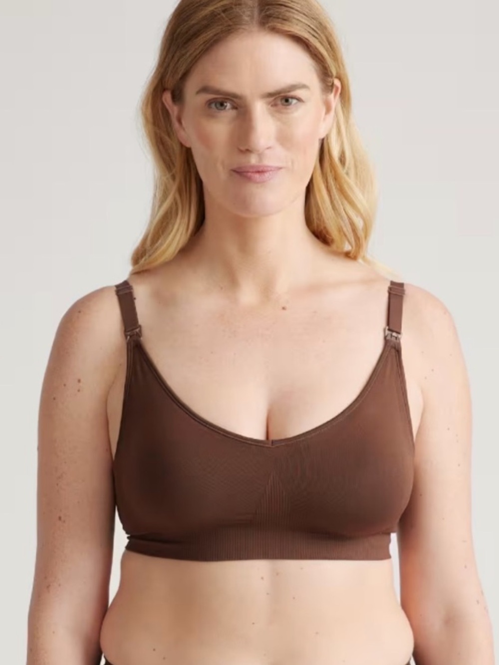 NWT QUINCE Seamless Low Impact Maternity & Nursing Sports Bra Large Cocoa 0931